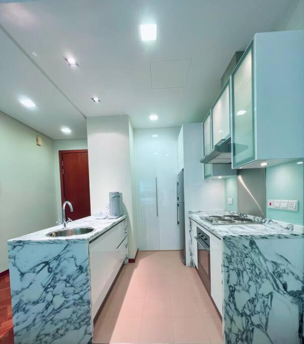 Strait Quay Marina Cozy With Bathtub By Uptrend Management * Tanjung Tokong